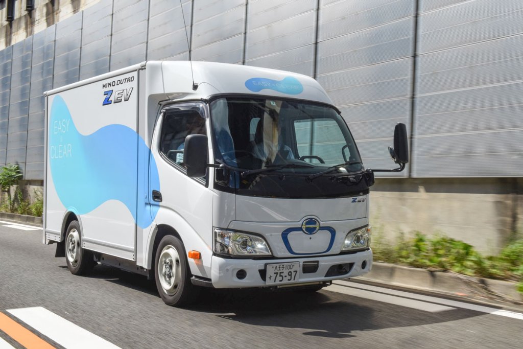 エコモードでも必要充分な走行性能を持つZ EV。試乗車は空荷だったため突き上げが明瞭だったが、定積時の走行フィールも気になるところ