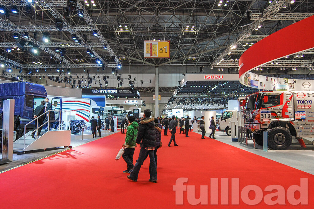 東京モーターショー2013一般公開日の商用車ブース